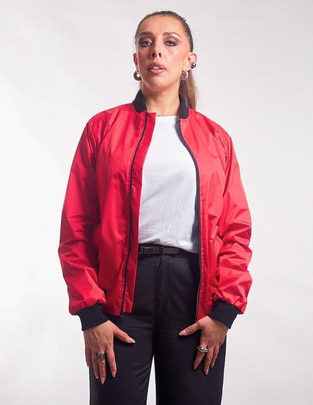 Chamarra impermeable para mujer 1