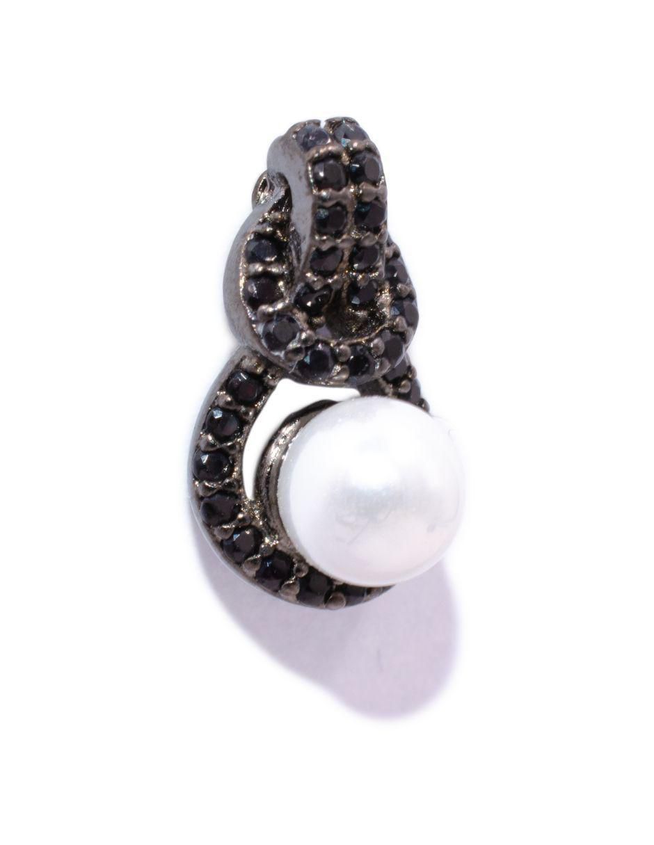 Aretes con acabado baño de rodio perla 4