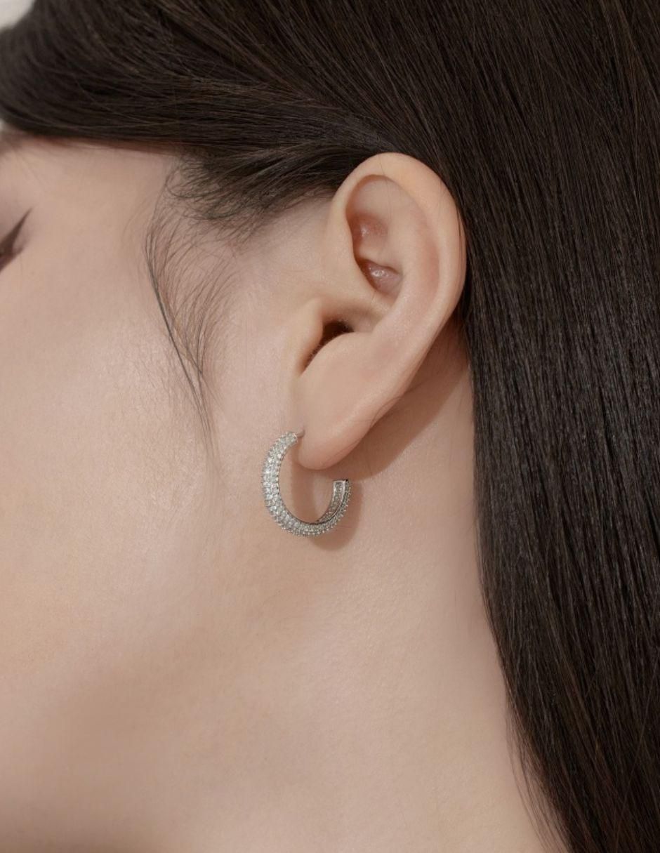 Aretes de aro de plata P 925 con acabado baño de rodio 5