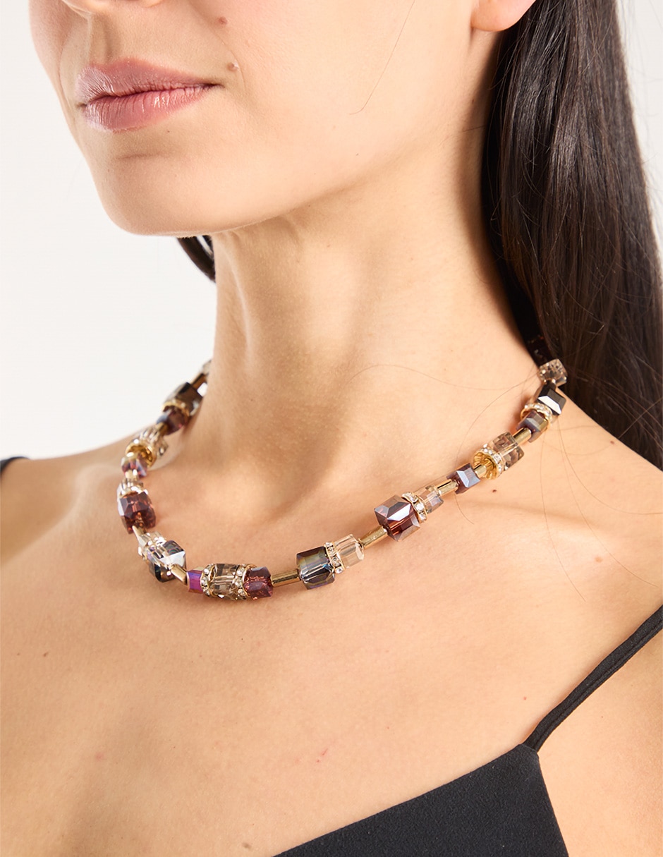 Collar 7