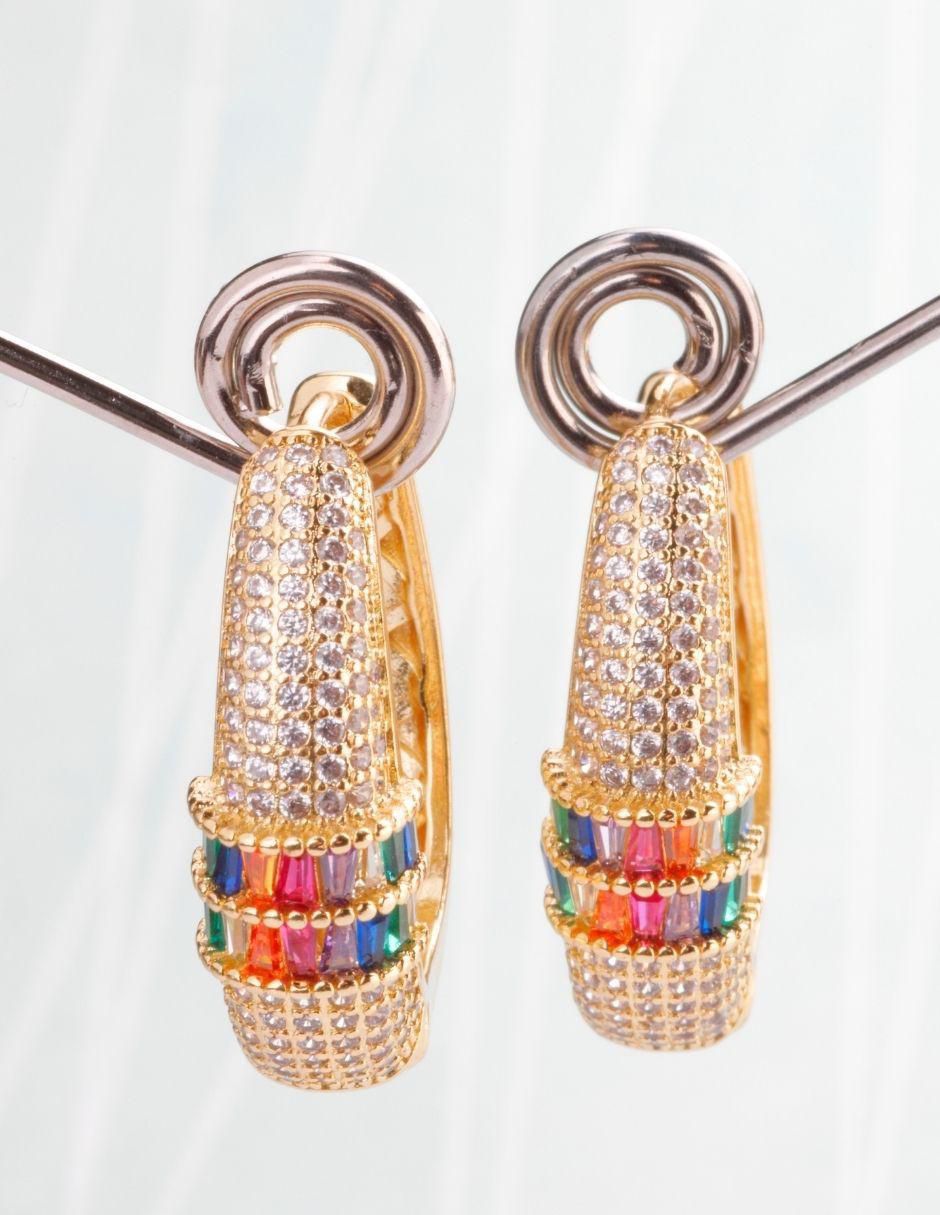 Aretes ovalados con acabado baño de oro 18 K 4