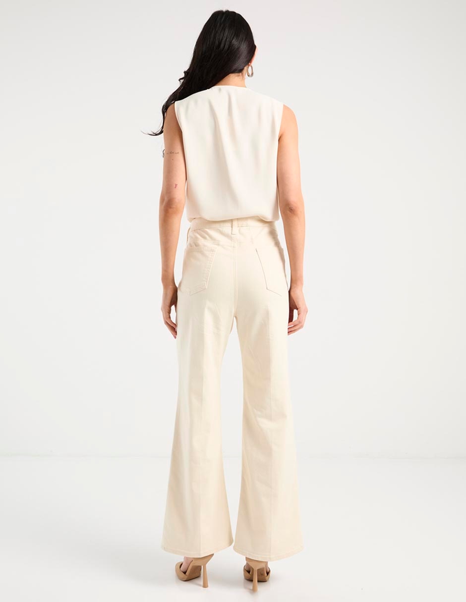 Jeans flare para mujer 4