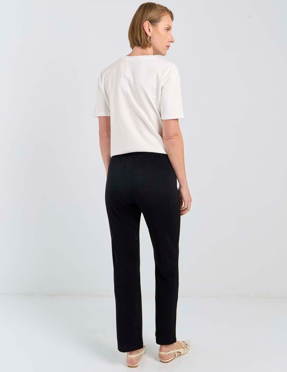 Pantalón relaxed Travelers regular para mujer