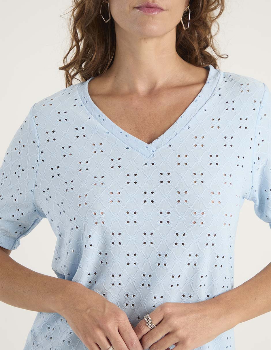 Playera Manga corta cuello V para mujer 10