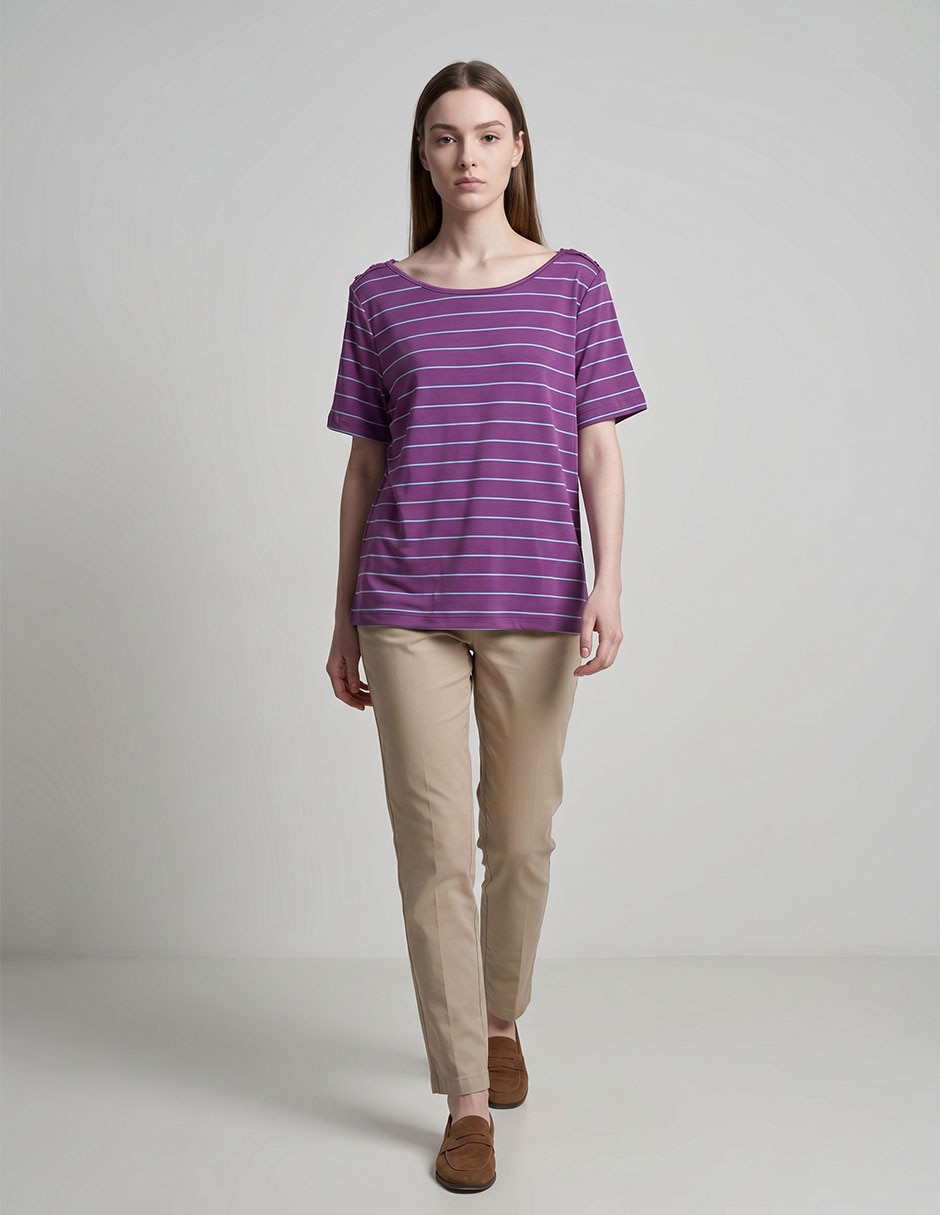 Playera manga corta cuello ojal para mujer