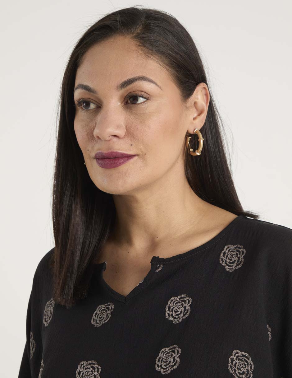 Blusa manga al codo para mujer 9