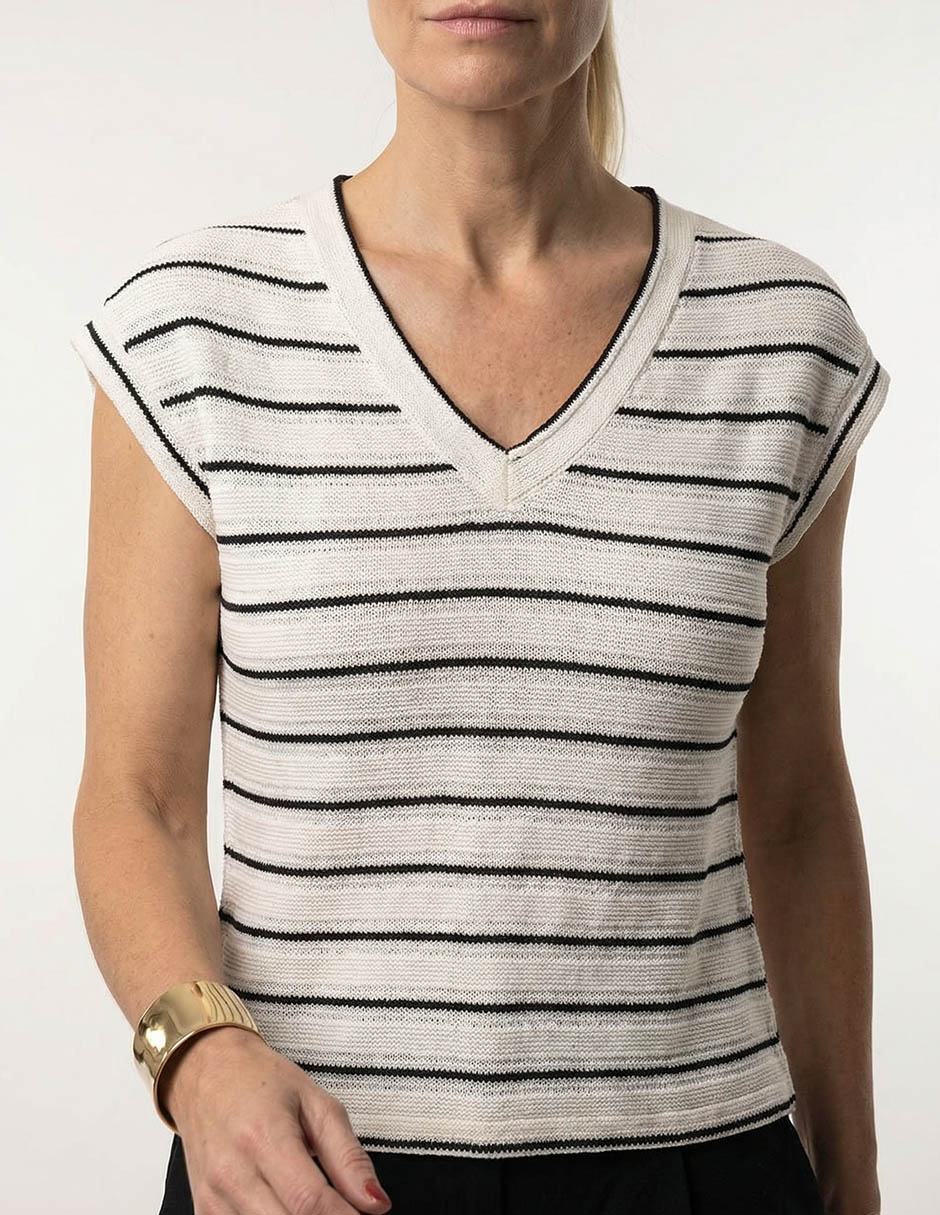 Playera manga corta Morango cuello v para mujer