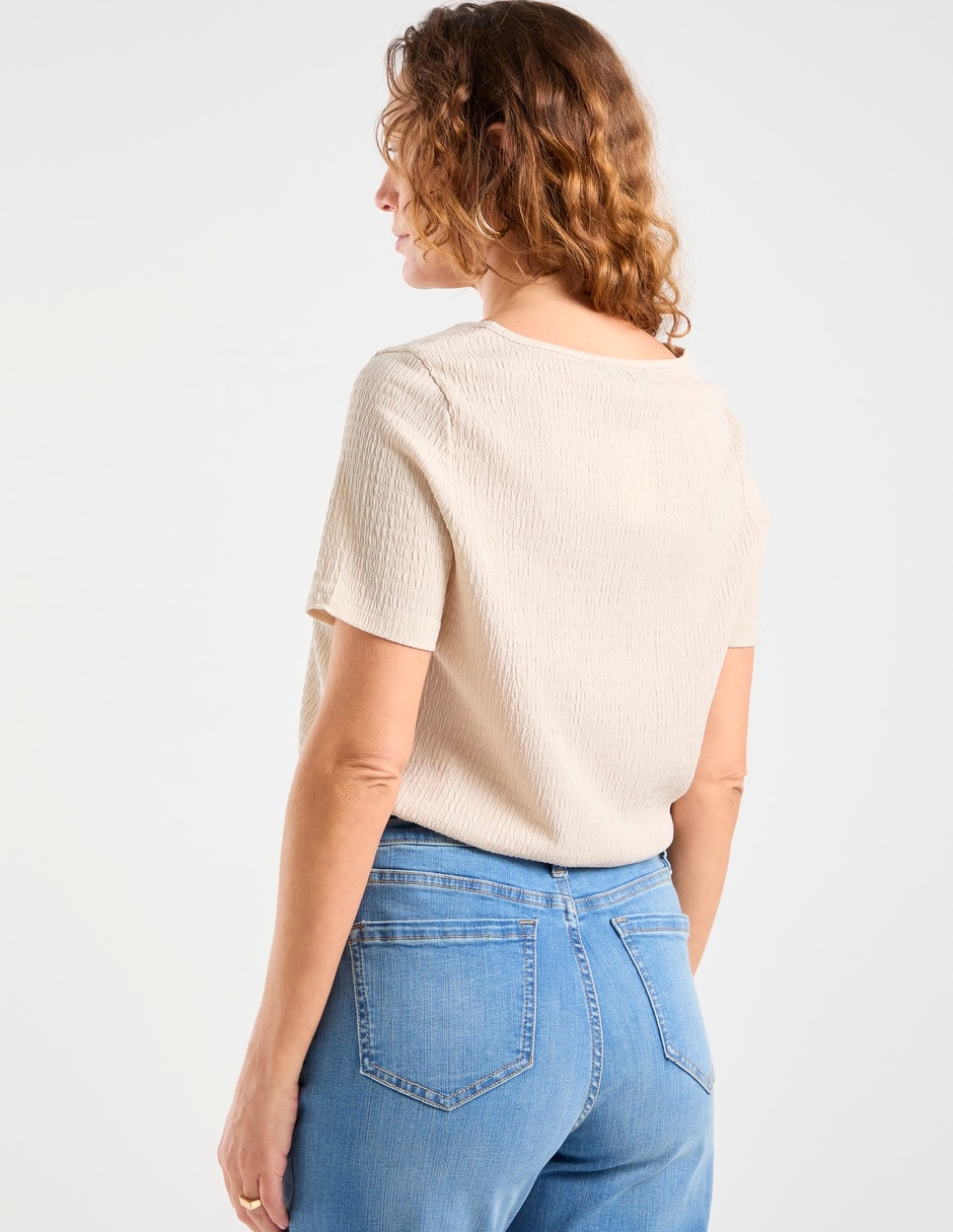 Playera manga corta cuello v mujer 7