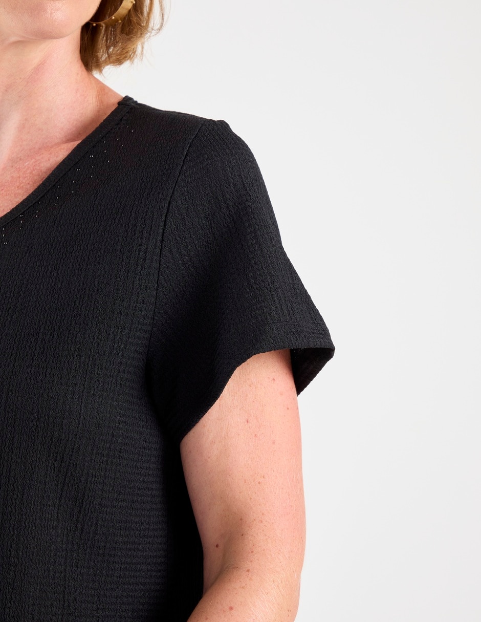 Playera manga corta cuello v mujer 2