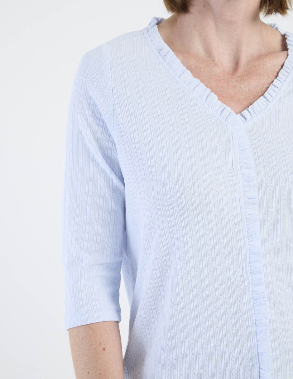 Playera manga 3/4 cuello v para mujer 4