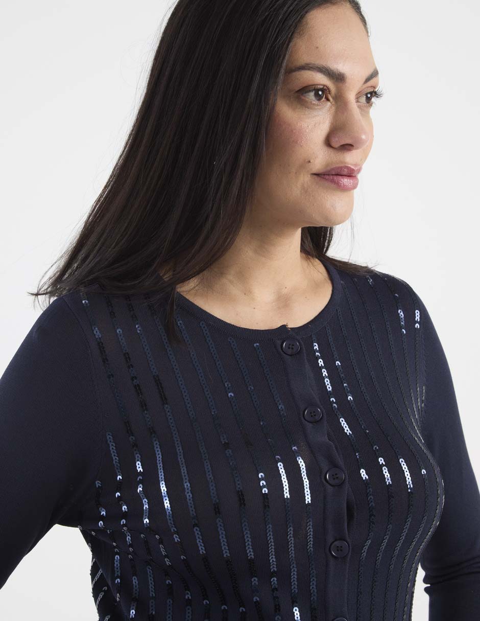 Suéter cuello redondo para mujer 4