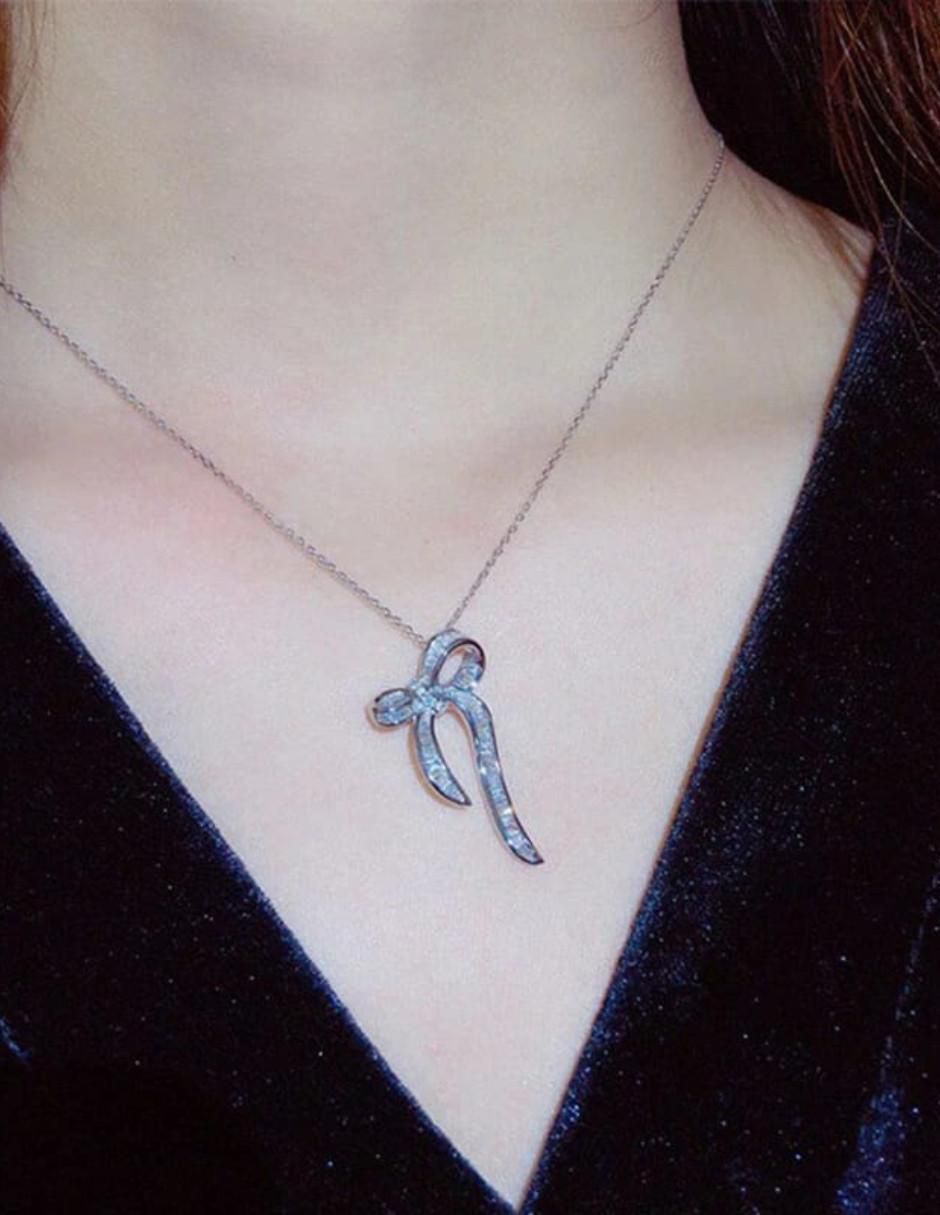 Collar moño 3