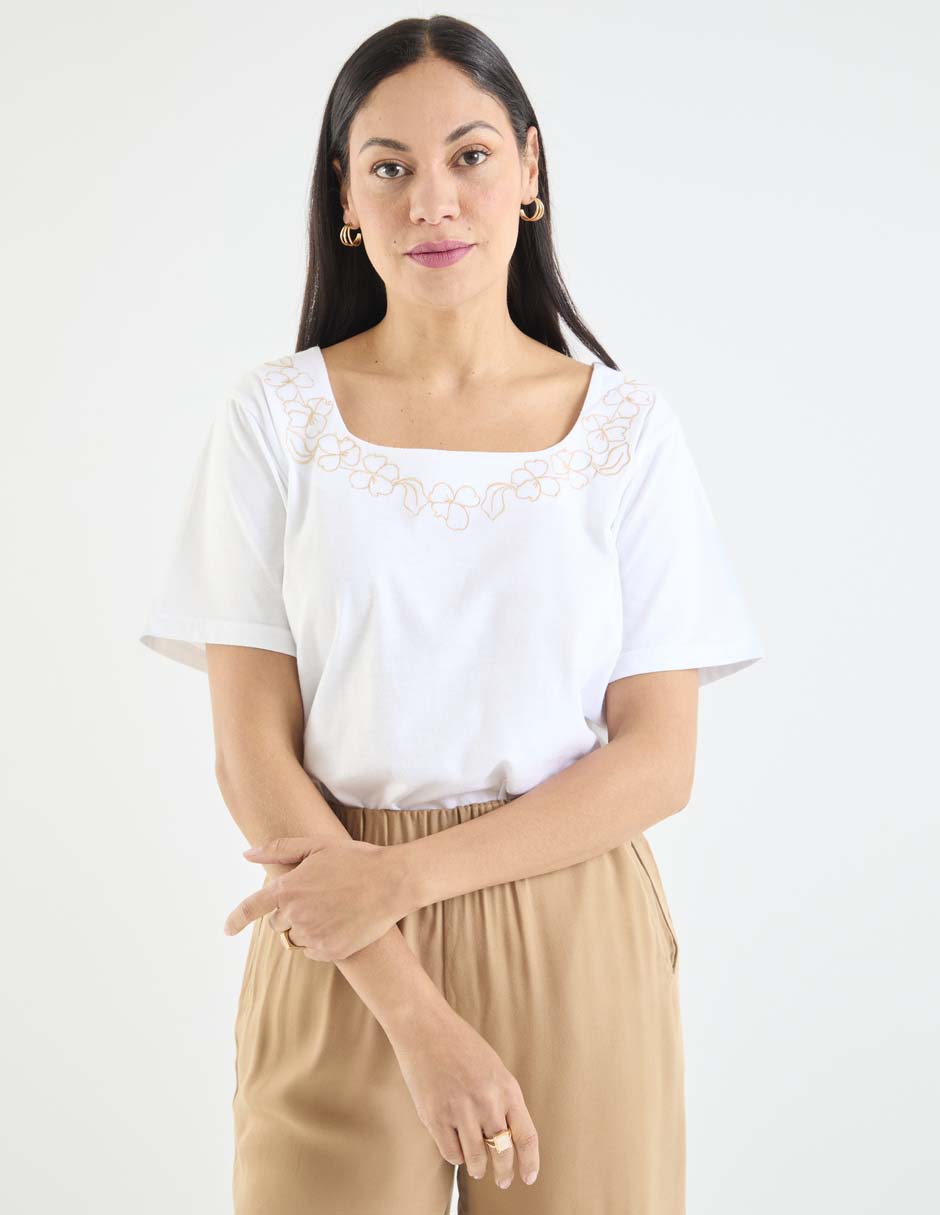 Playera manga corta Loren's cuello cuadrado para mujer