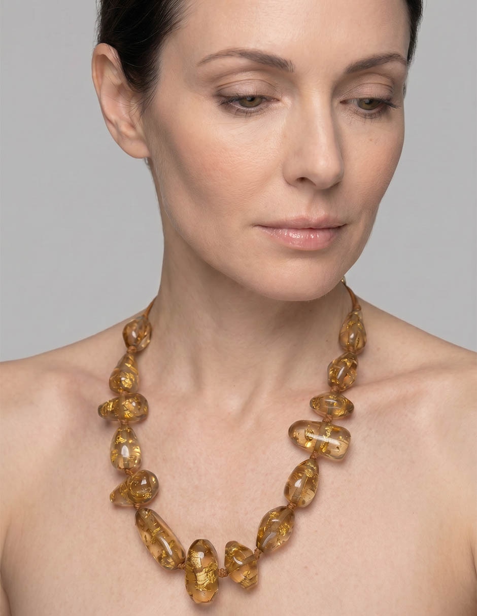 Collar 4