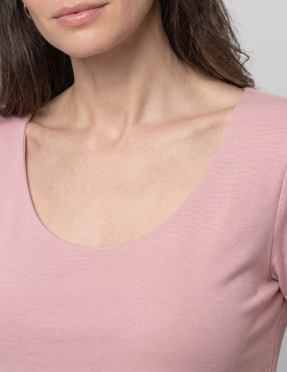 Playera manga corta cuello redondo para mujer 3