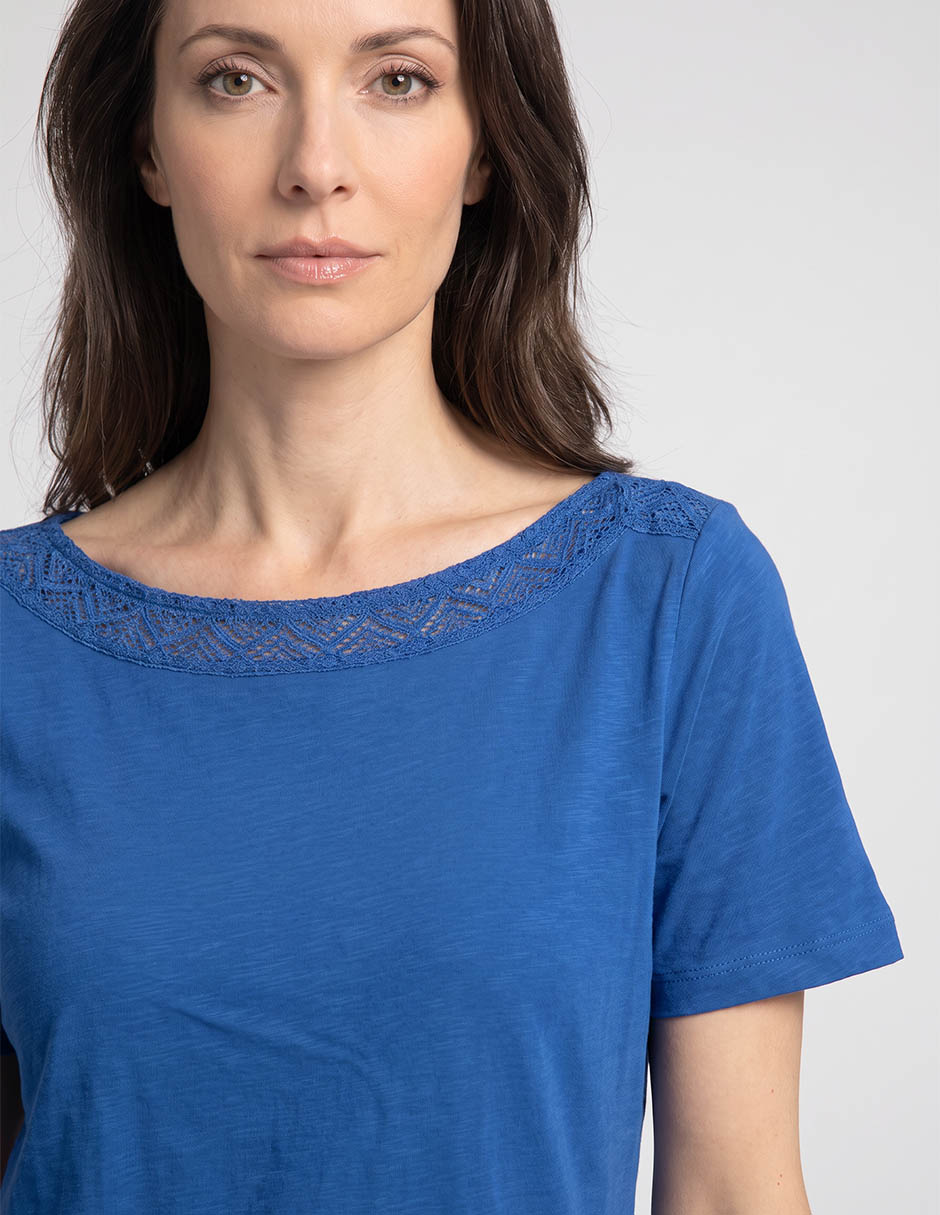 Playera manga corta cuello redondo para mujer 3