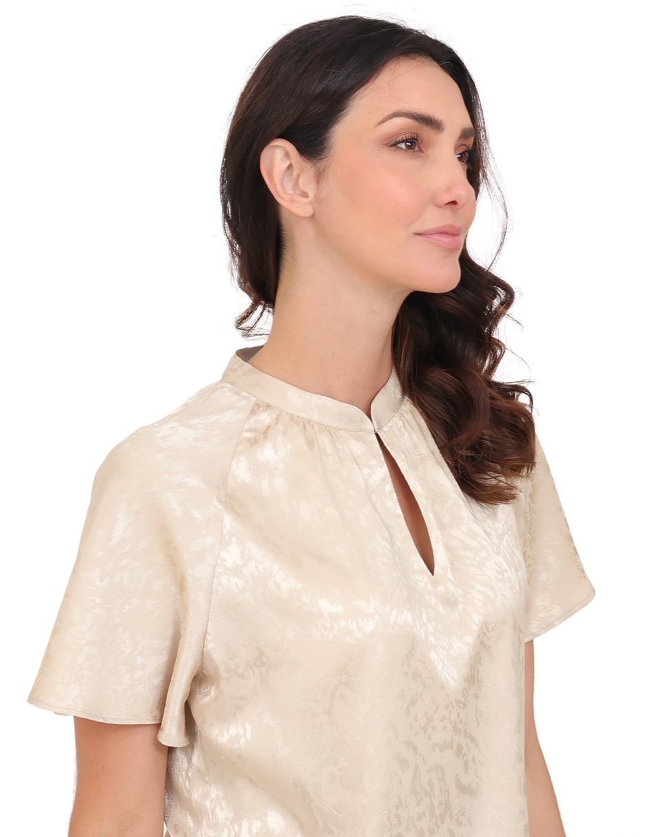 Blusa manga corta para mujer 5