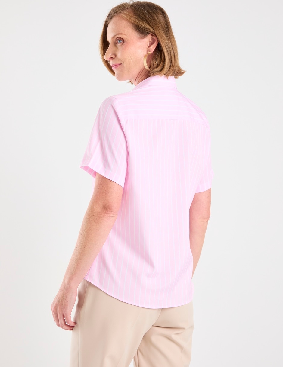 Blusa manga corta para mujer 6