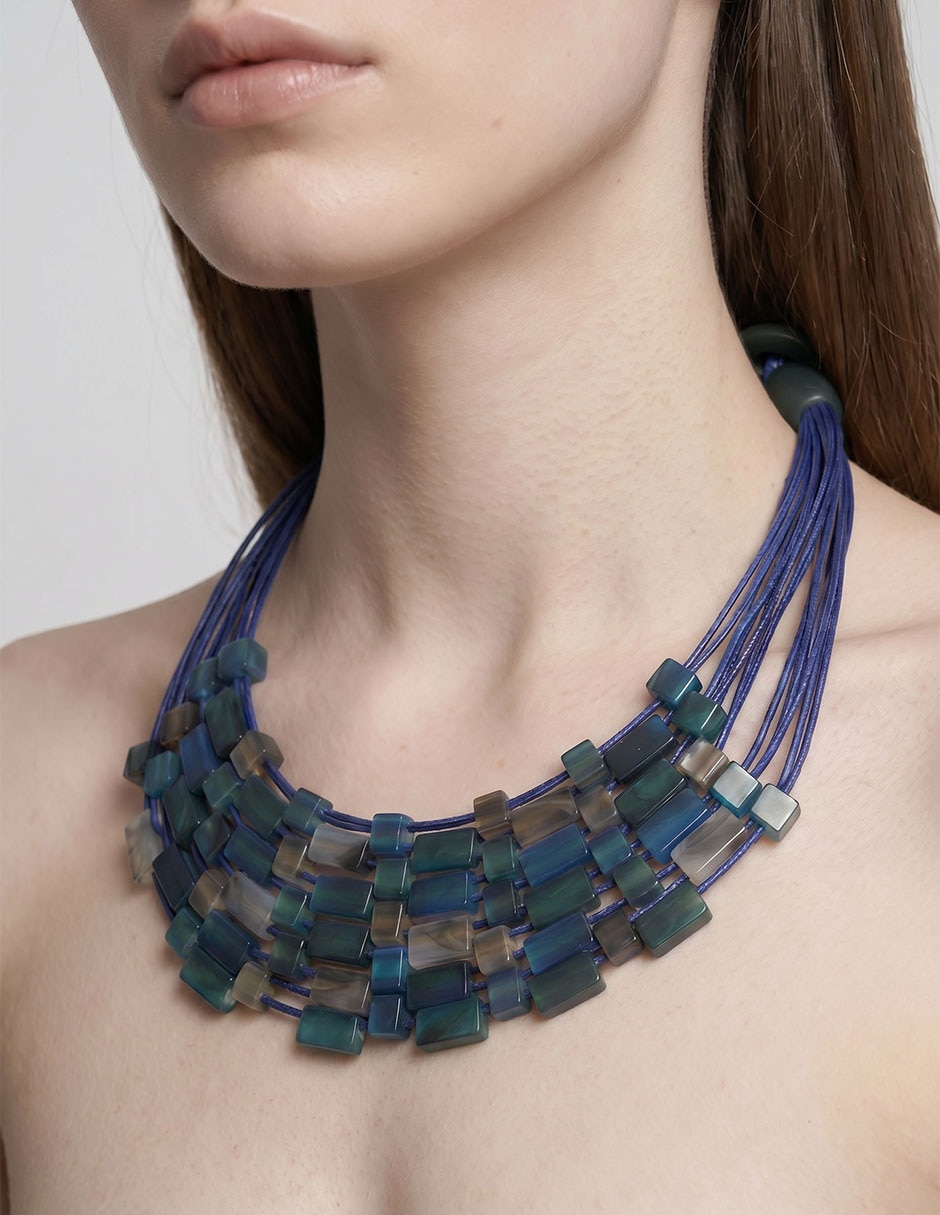 Collar 3