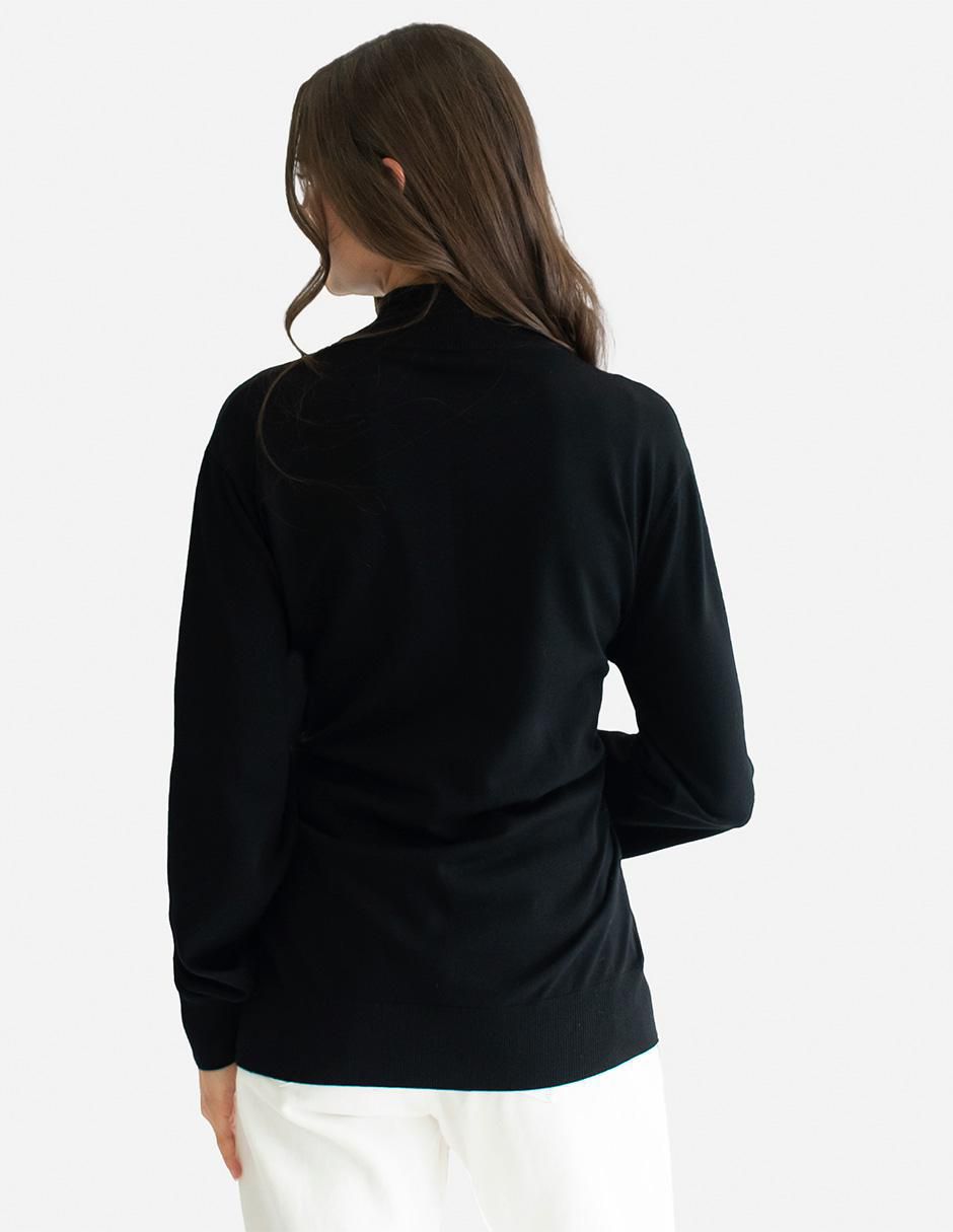Suéter cuello tortuga para mujer 4