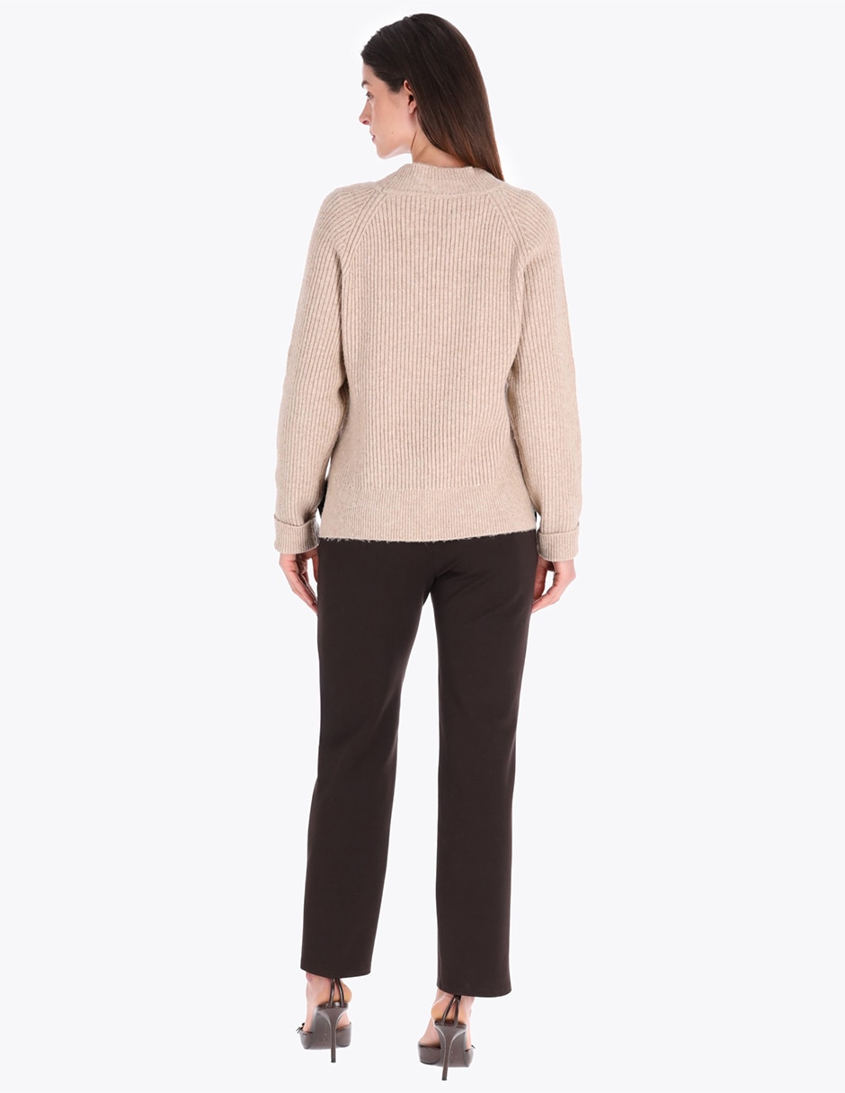 Suéter cuello redondo para mujer 3