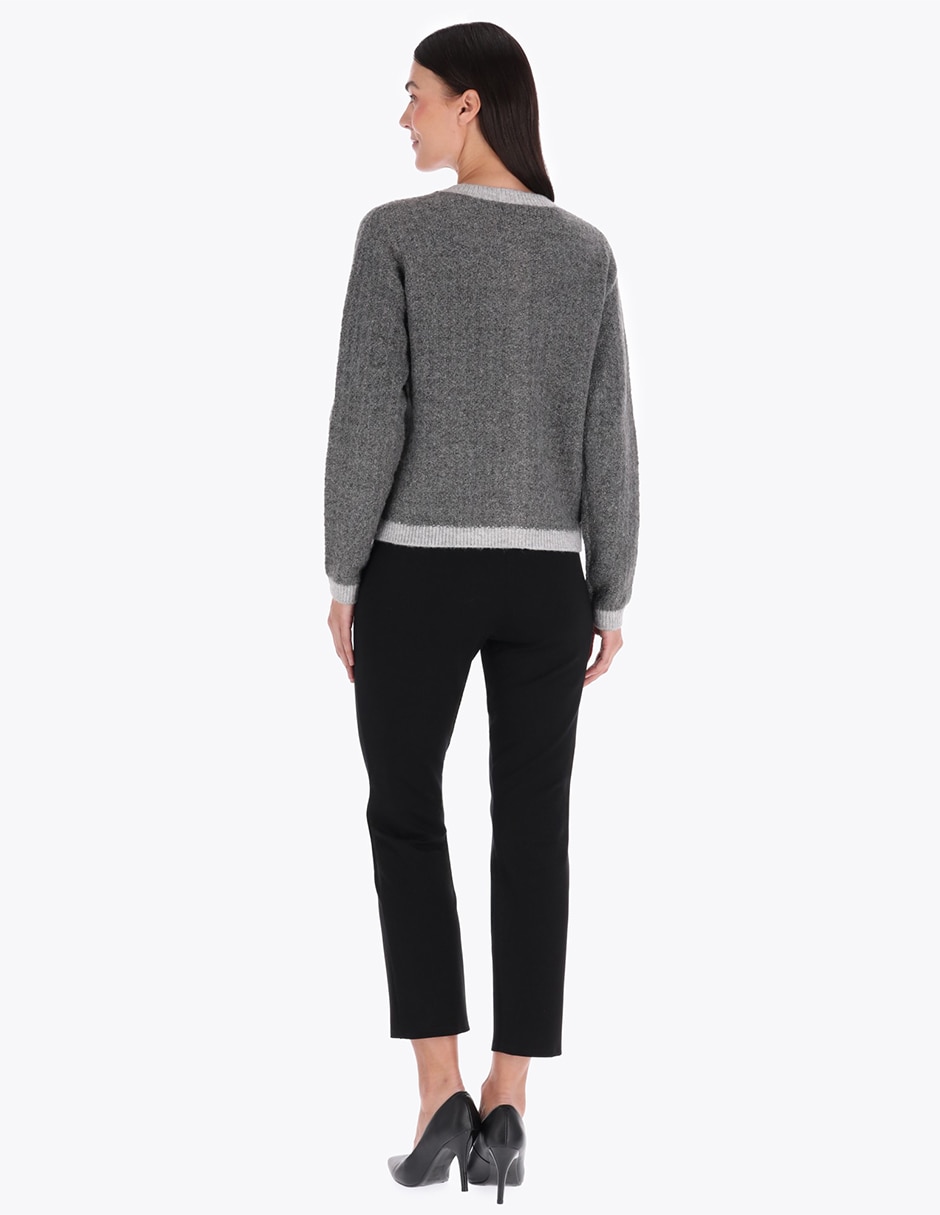 Suéter cuello redondo para mujer 2