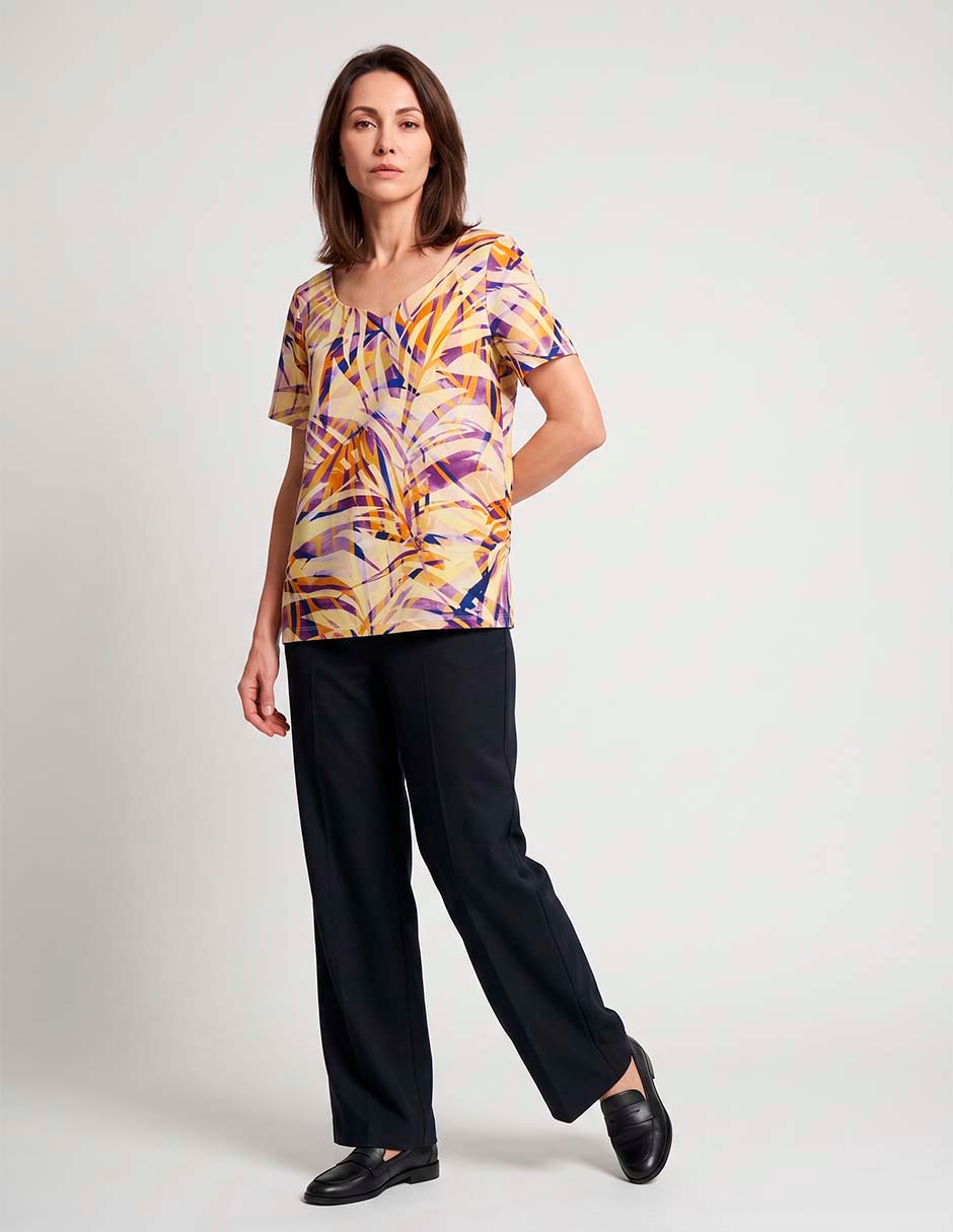 Playera manga corta cuello v para mujer 3