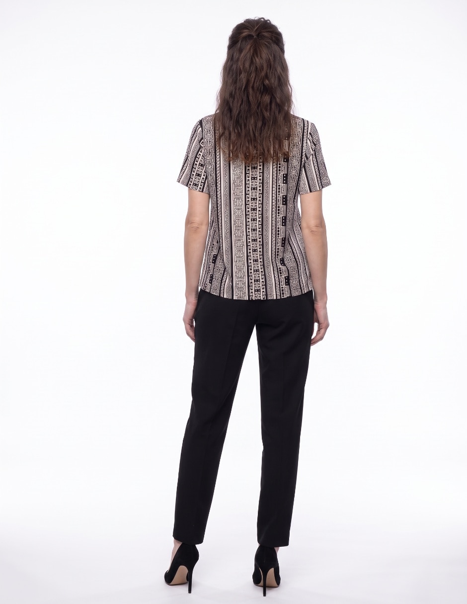 Playera manga corta cuello redondo para mujer 2