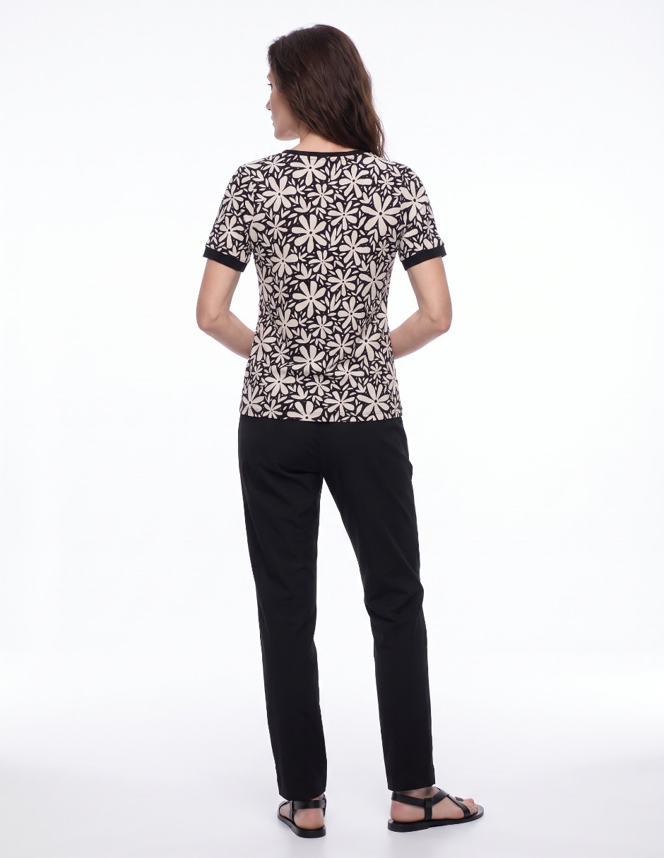 Playera manga corta cuello redondo para mujer 2