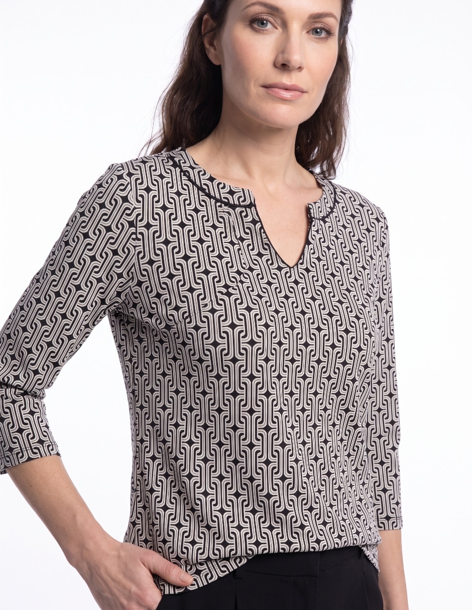 Playera manga corta cuello redondo para mujer 4