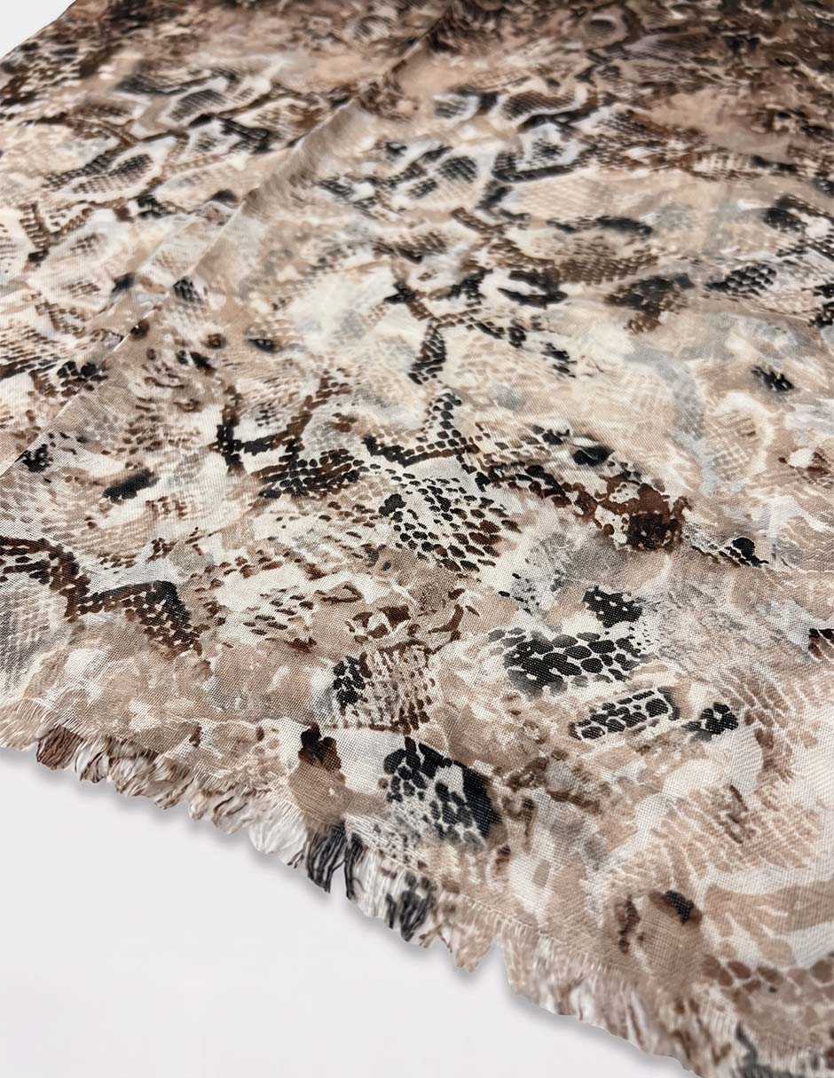 Pashmina con estampado animal print para mujer 3