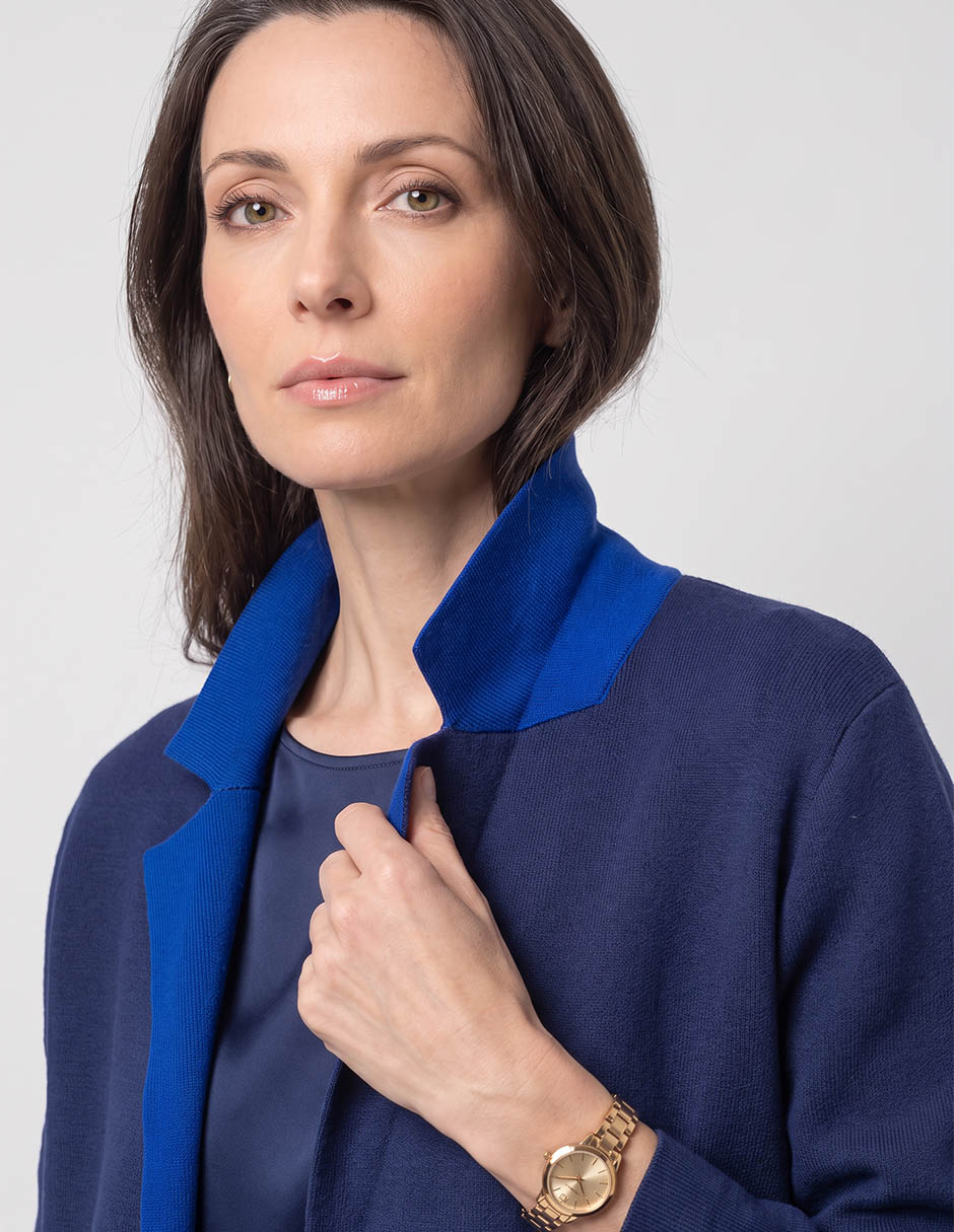 Suéter cuello solapa para mujer 3