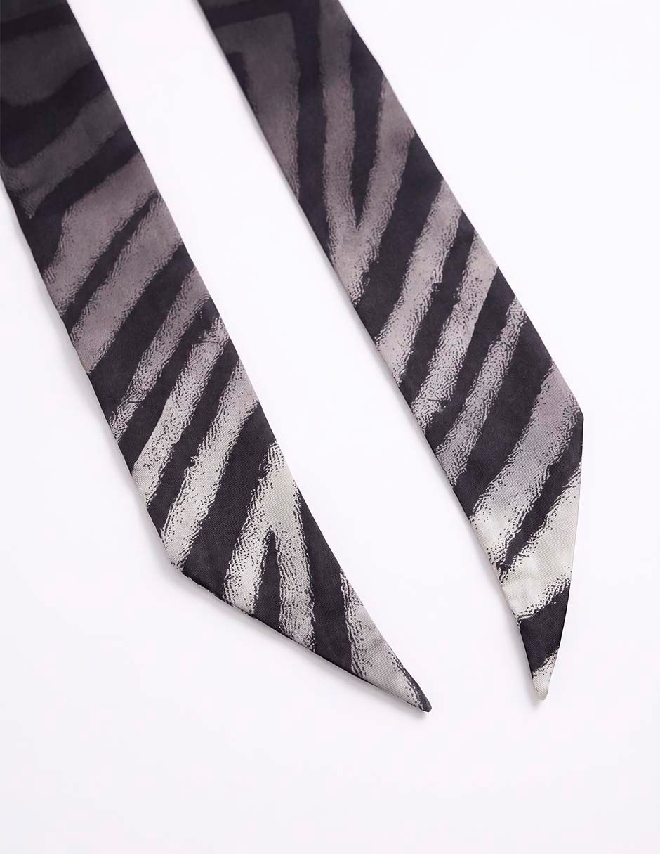 Pashmina con estampado animal print para mujer 3
