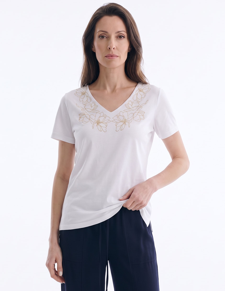 Playera manga corta cuello v para mujer Playera manga corta cuello v para mujer