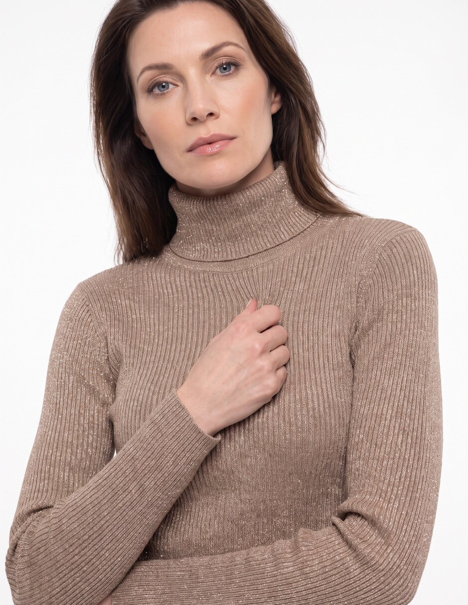 Suéter cuello tortuga para mujer 5