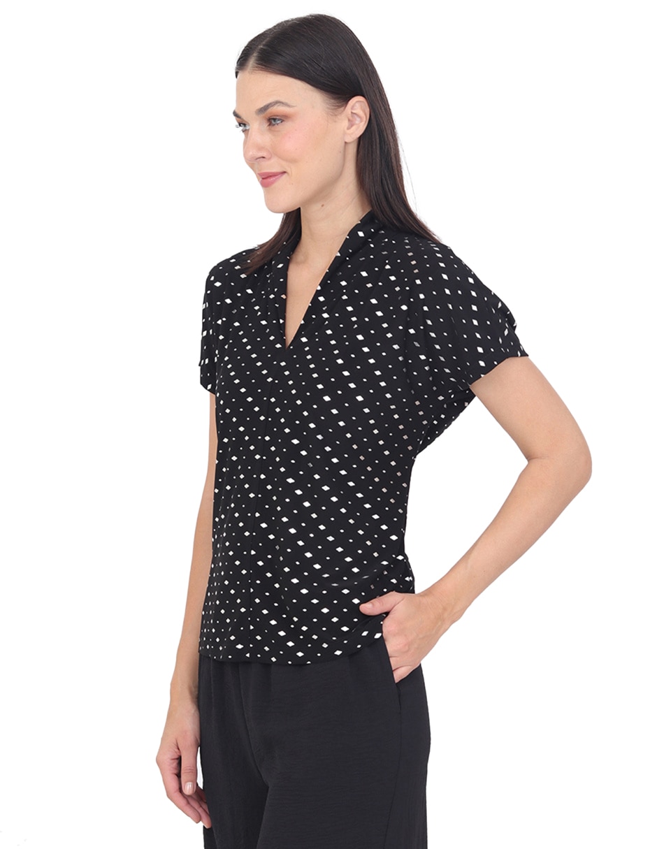 Blusa Grupo Alcala manga corta para mujer 2