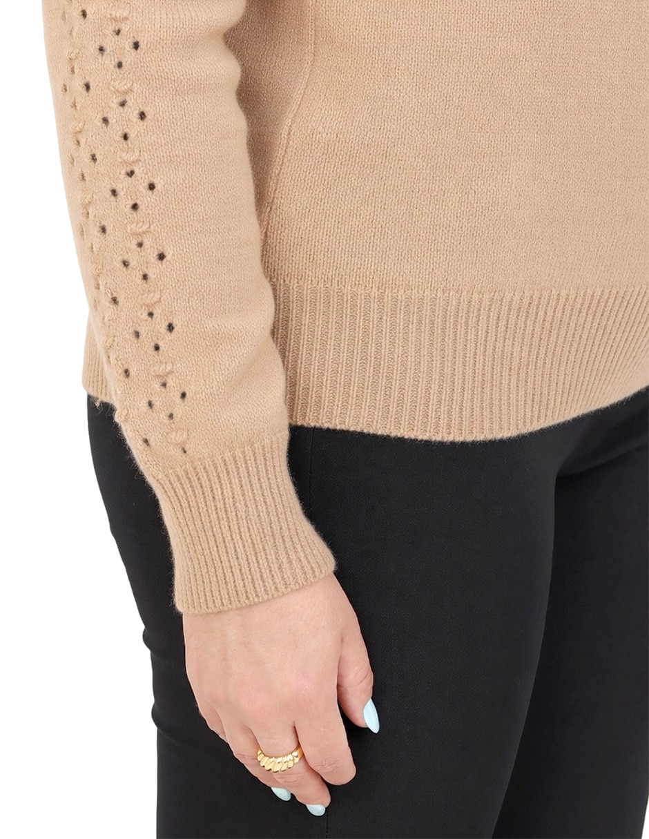 Suéter cuello redondo para mujer 4